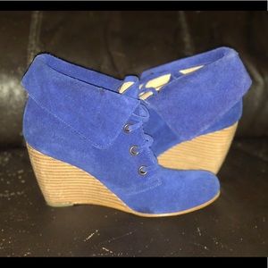 Royal blue winter boots